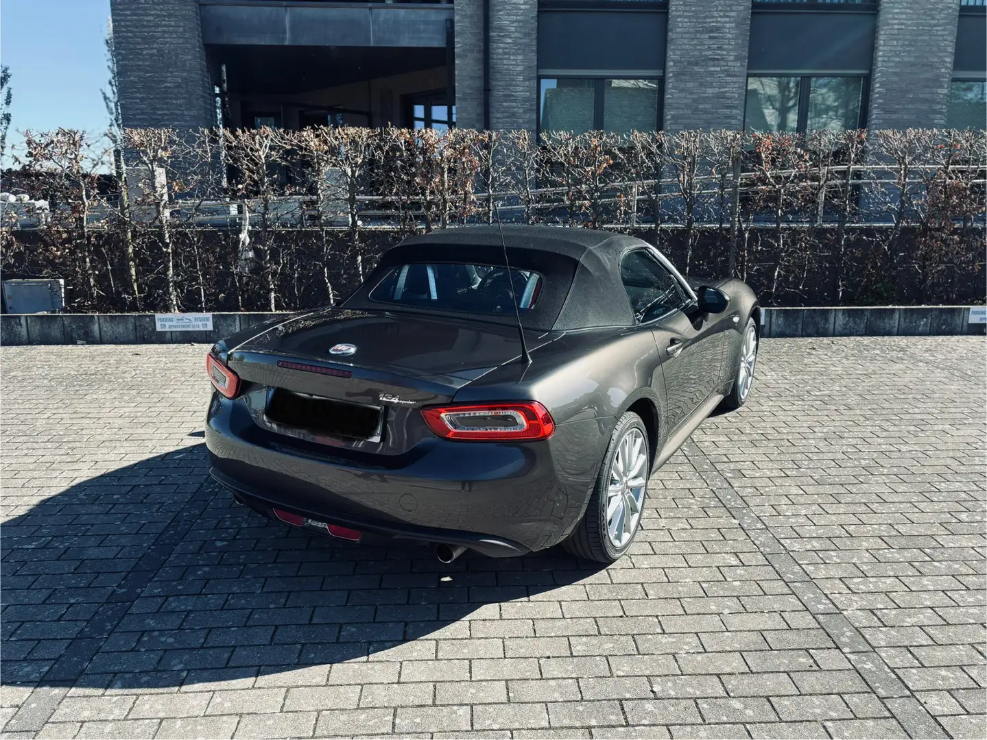 Fiat 124 Spider 1.4 MultiAir 2017 60 000 km – Image 3