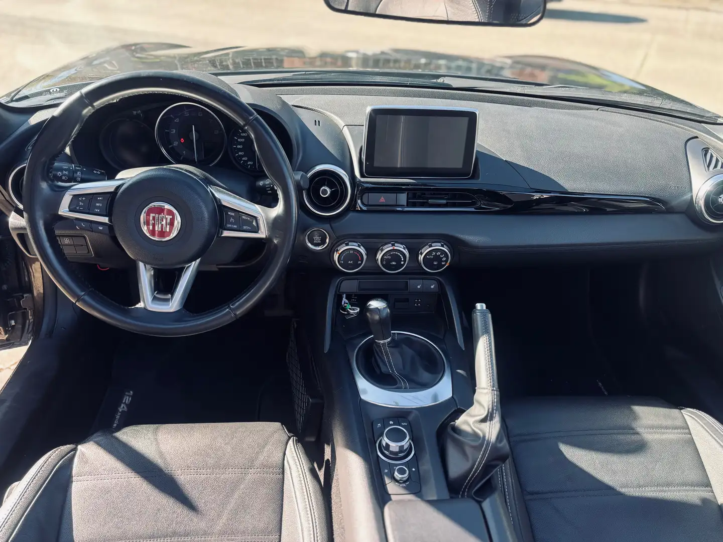 Fiat 124 Spider 1.4 MultiAir 2017 60 000 km – Image 5